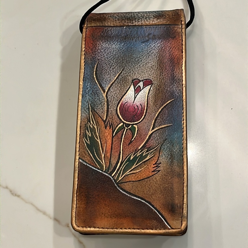 Floral Hand Painted Leather Crossbody Bag by SOVA. Credit Cards slots. New - Picture 12 of 14